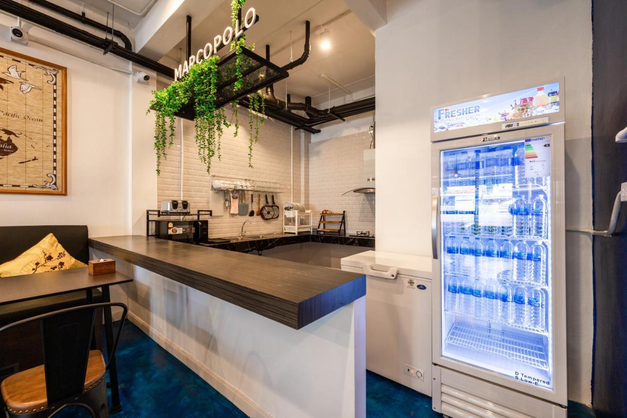 Marco Polo Phuket Poshtel & Bistro Hostel Kültér fotó